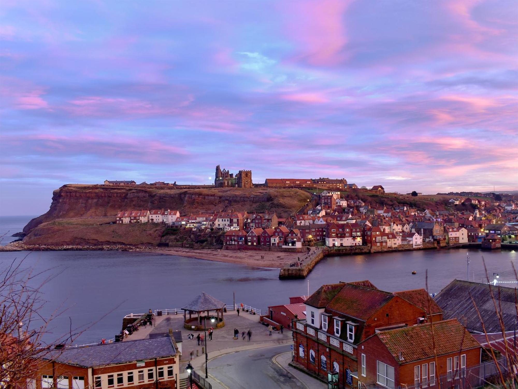 Snugg Villa Whitby Exteriör bild